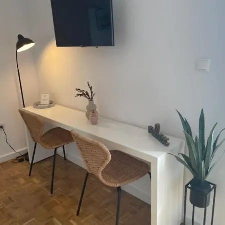 Nikola Apartment